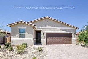 17584 W Hadley St in Goodyear, AZ - Building Photo