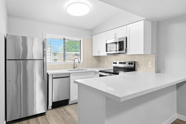 Echelon Apartments