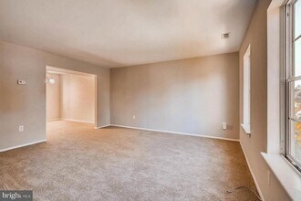 915 Cambridge Ave in Aberdeen, MD - Building Photo - Building Photo