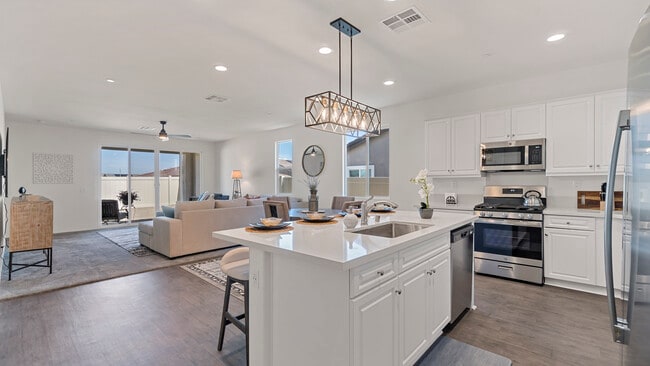 30548 Gardner Ln in Menifee, CA - Foto de edificio - Building Photo