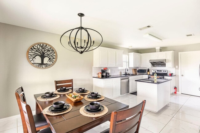 1508 Powder Horn Ln in Arlington, TX - Building Photo - Building Photo