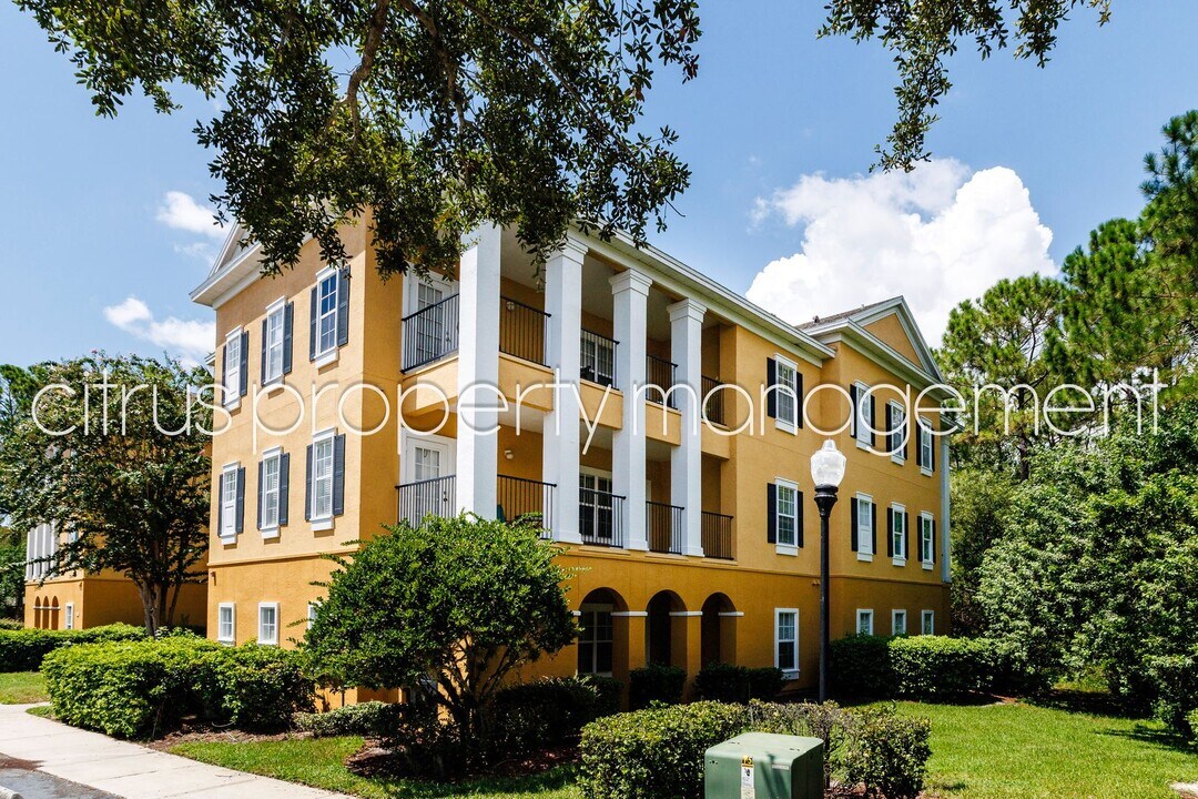 3757 Conroy Rd in Orlando, FL - Building Photo