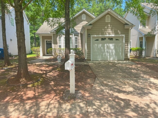 1017 Red Hat Ln in Durham, NC - Building Photo - Building Photo