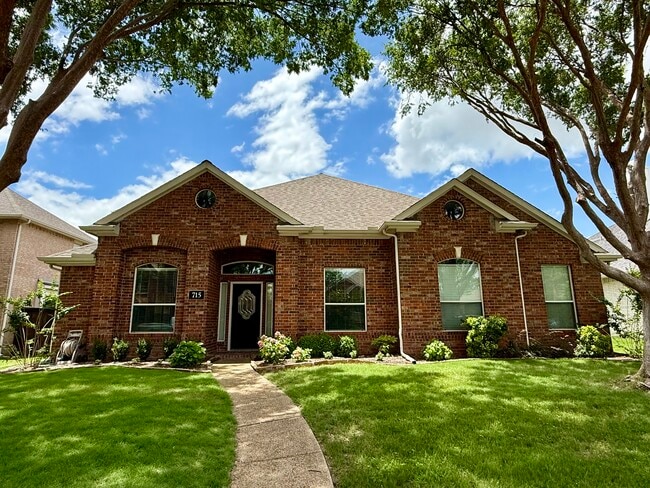 property at 715 Willow Ridge Ct