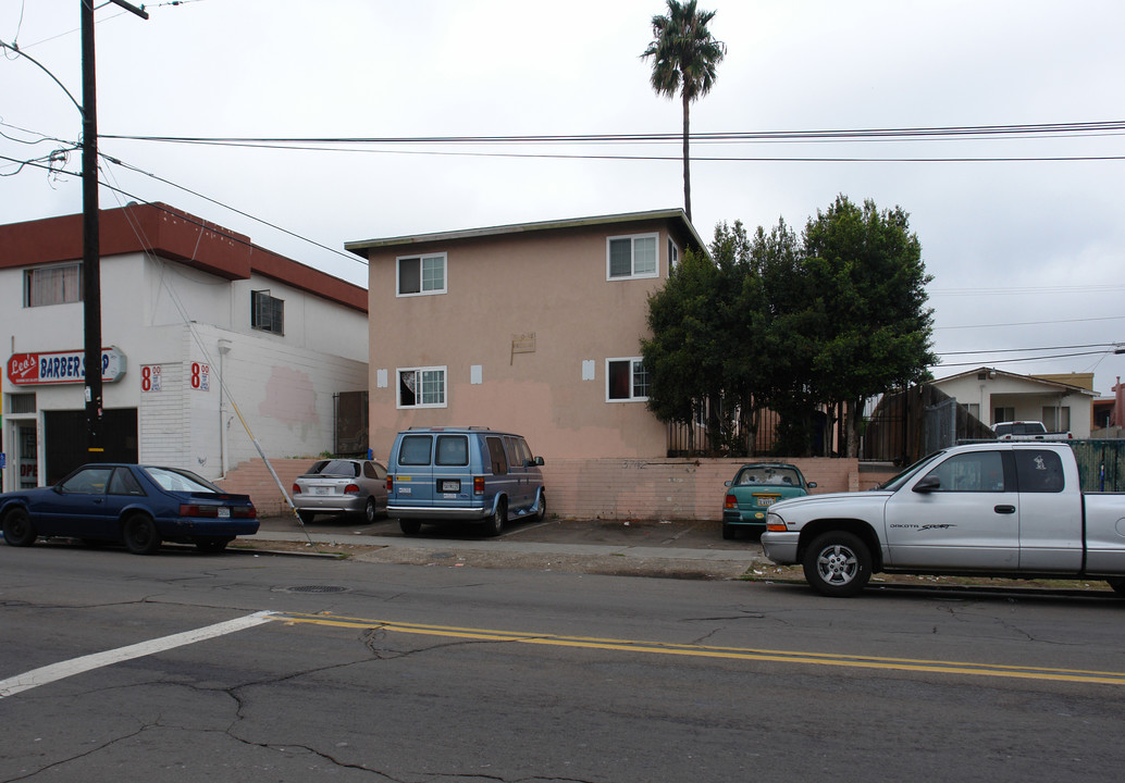 3740 Euclid Ave in San Diego, CA - Building Photo