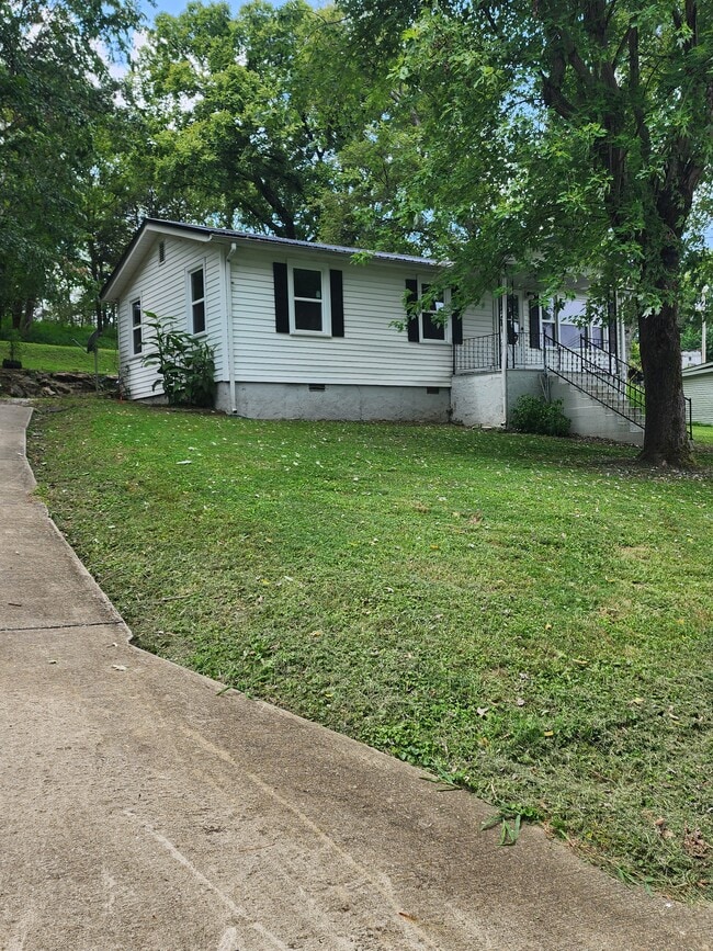 property at 124 Morrison St