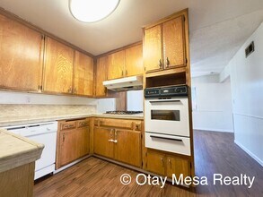 1892 Hermes St in San Diego, CA - Building Photo - Building Photo