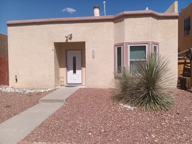 property at 7717 Sandlewood Dr NW