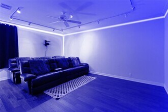 5509 Cuesta Verde in Austin, TX - Building Photo - Building Photo