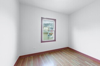 1810 N Long Ave in Chicago, IL - Building Photo - Building Photo