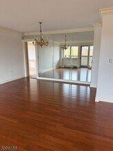 1 Euclid Ave in Summit, NJ - Building Photo - Building Photo