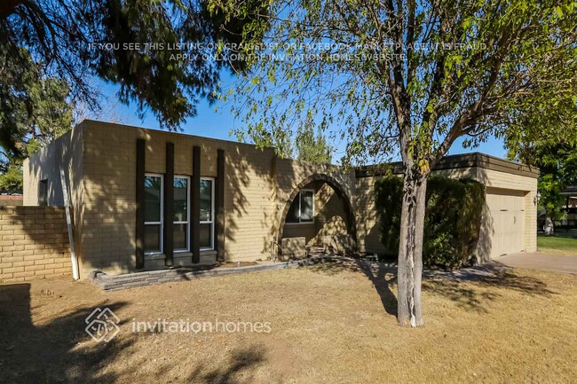 3702 W Mercer Ln in Phoenix, AZ - Building Photo - Building Photo