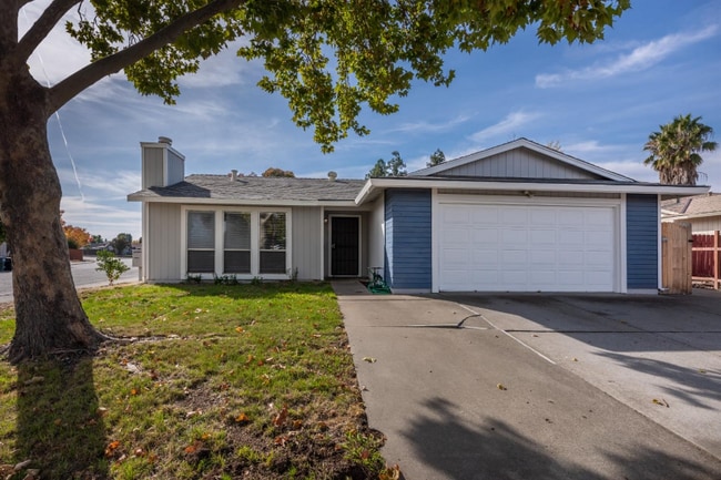7936 Sunrise Greens Dr in Sacramento, CA - Building Photo - Building Photo