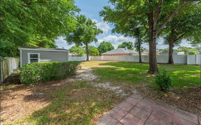 304 Seattle Slew Ct in Crestview, FL - Building Photo - Building Photo
