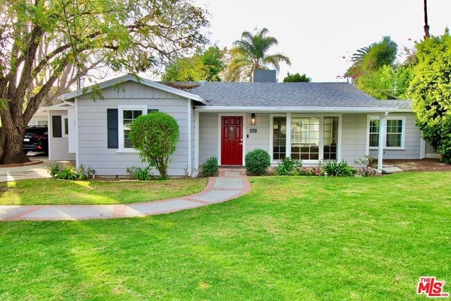 property at 8421 Darby Ave