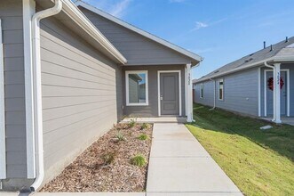 3028 Burmese St in Providence Village, TX - Building Photo - Building Photo