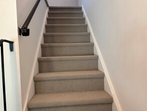 60 McLoughlin St in Glen Cove, NY - Building Photo - Building Photo