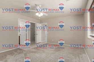 9154 W Century Dr in Arizona City, AZ - Building Photo - Building Photo
