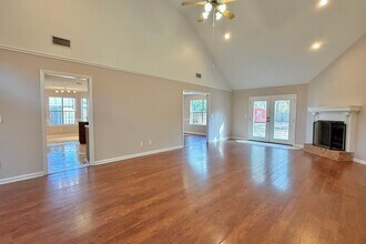 315 S Maple Dr in Hinesville, GA - Building Photo - Building Photo