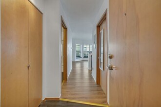 1125 E Olive St in Seattle, WA - Building Photo - Building Photo