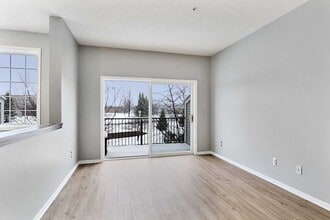 14438 Sumter Ave in Savage, MN - Building Photo - Building Photo