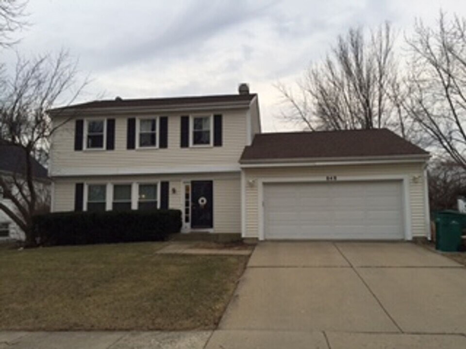 848 Chaucer Way in Buffalo Grove, IL - Building Photo