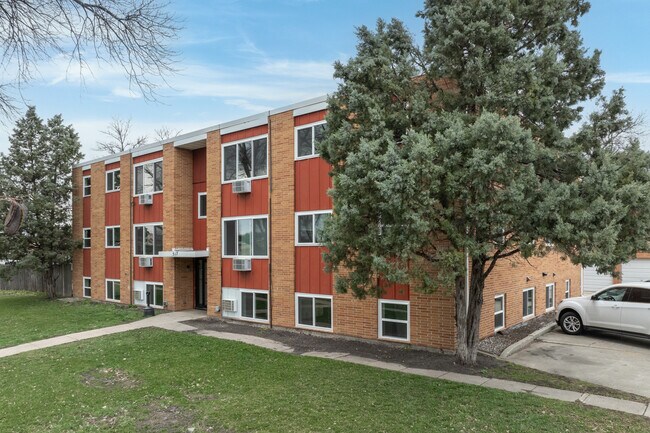 517 28th Ave N in Fargo, ND - Foto de edificio - Building Photo