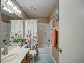 4407 Pioneer Trail in Sugar Land, TX - Building Photo - Building Photo