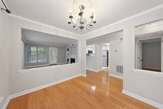 1210 Westview Ln in Raleigh, NC - Foto de edificio - Building Photo