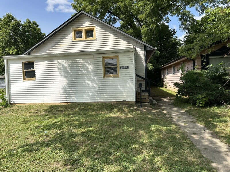 3104 N Harding St in Indianapolis, IN - Foto de edificio