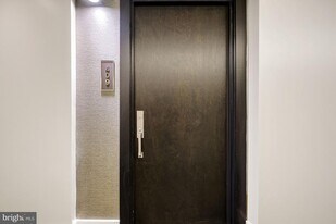 1311 13th St NW in Washington, DC - Building Photo