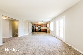 11419 Watts Bar Ct, Unit 400 MVC in Indianapolis, IN - Foto de edificio - Building Photo