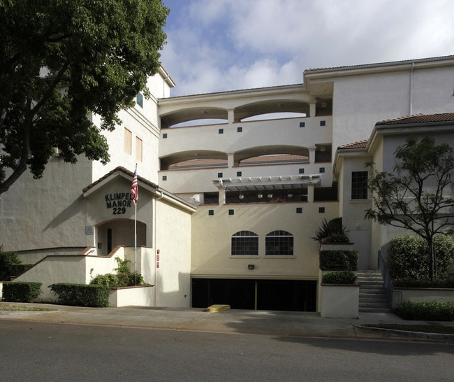 Klimpel Manor in Fullerton, CA - Foto de edificio - Building Photo