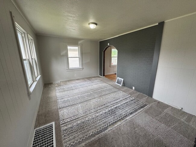 3515 Felician St in Fort Wayne, IN - Building Photo - Building Photo