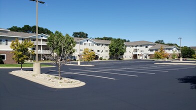 Legacy Park Estates in Mankato, MN - Foto de edificio - Building Photo