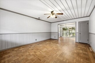2009 Willow Ave in West Sacramento, CA - Building Photo - Building Photo