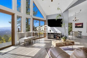 11760 Baca Rd in Conifer, CO - Foto de edificio - Building Photo