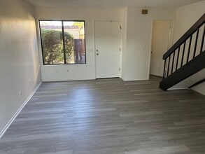 1216 E Walnut Ave in Lompoc, CA - Building Photo - Building Photo