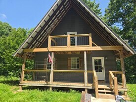 6013 Bates Pike SE in Cleveland, TN - Building Photo