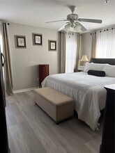 1951 Sunset Palm Dr in Apopka, FL - Foto de edificio - Building Photo