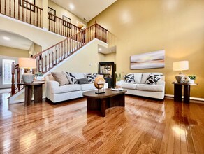 5531 Oakview Terrace in Hamilton, OH - Building Photo - Building Photo
