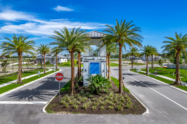 Cassata Lakes in Nokomis, FL - Foto de edificio - Building Photo