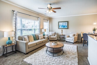The Charleston in Arlington, TN - Building Photo - Interior Photo