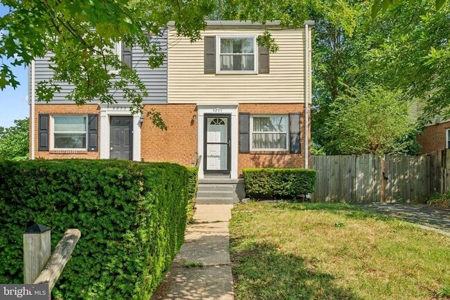 property at 5835 Fifer Dr