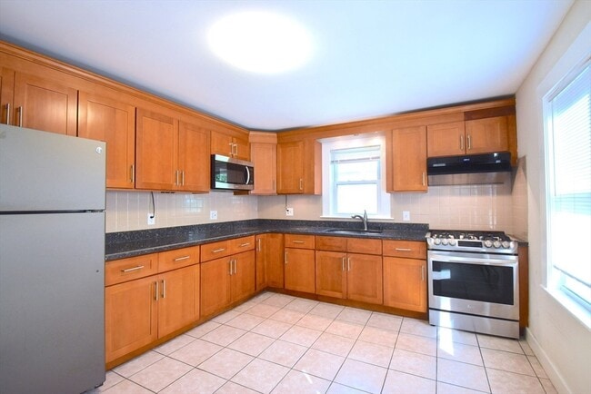 12 Parmenter Pl in Quincy, MA - Building Photo - Building Photo