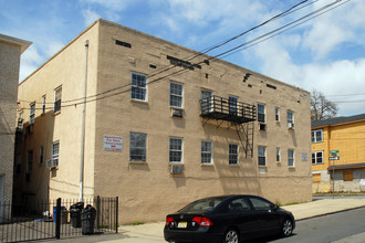 21 Willoughby St in Newark, NJ - Building Photo - Building Photo