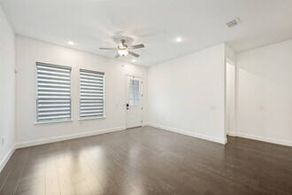 4565 Stone Valley Trl in Arlington, TX - Foto de edificio - Building Photo