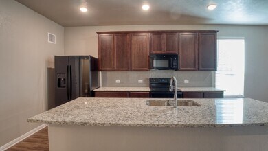 4089 Cross Park Dr in Bryan, TX - Building Photo - Building Photo