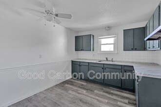 3904 Seneca St in West Seneca, NY - Building Photo - Building Photo