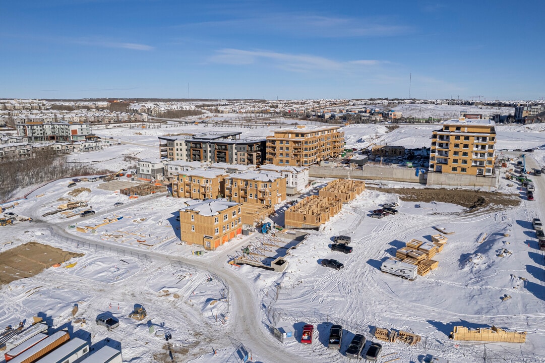 Springbank Hill in Calgary, AB - Building Photo